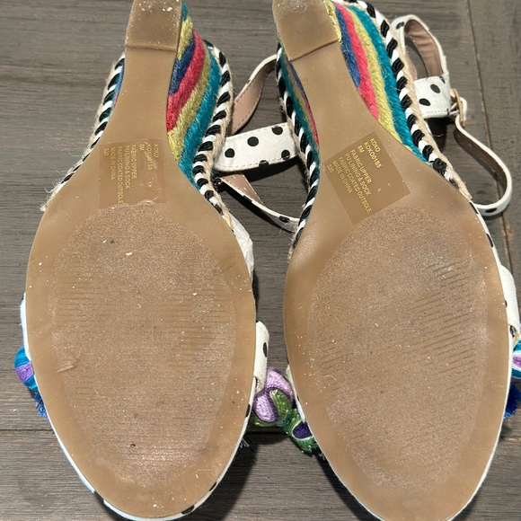 Betsy Johnson Polka Dot Koko Wedges - Picture 5 of 6